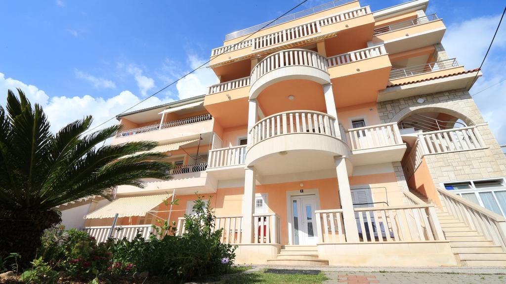 Apartments Villa Flamingo Makarska Kültér fotó